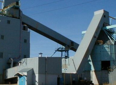 Sandwich Conveyor for Pulp Mill, Eastern Canada